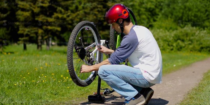 Cách phòng tránh hư hỏng khi vệ sinh